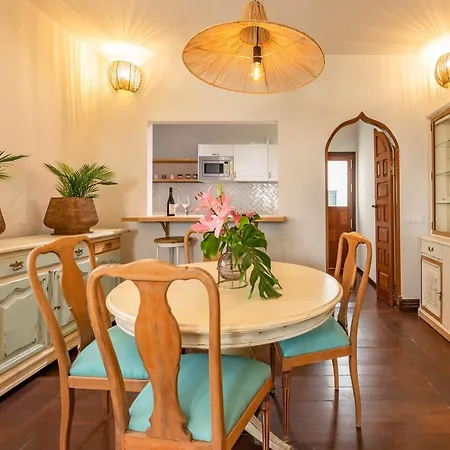 Bay Beachfront By Holidays Corralejo