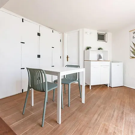 Villa Bay Beachfront By Holidays Corralejo