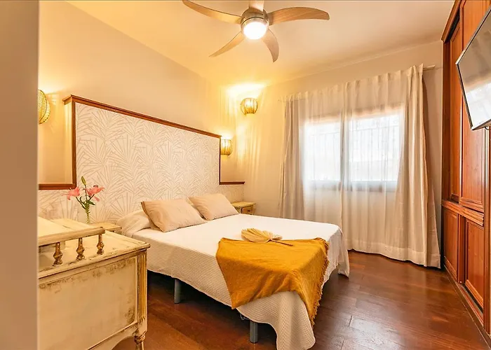 Bay Beachfront By Holidays * Corralejo