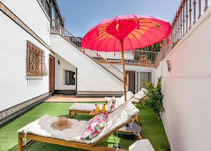 Bay Beachfront By Holidays Βίλα Κοραλέχο