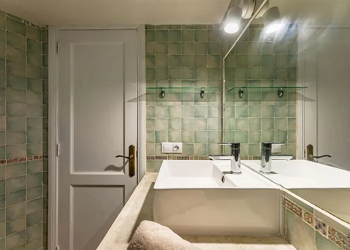 Bay Beachfront By Holidays * 科拉雷侯